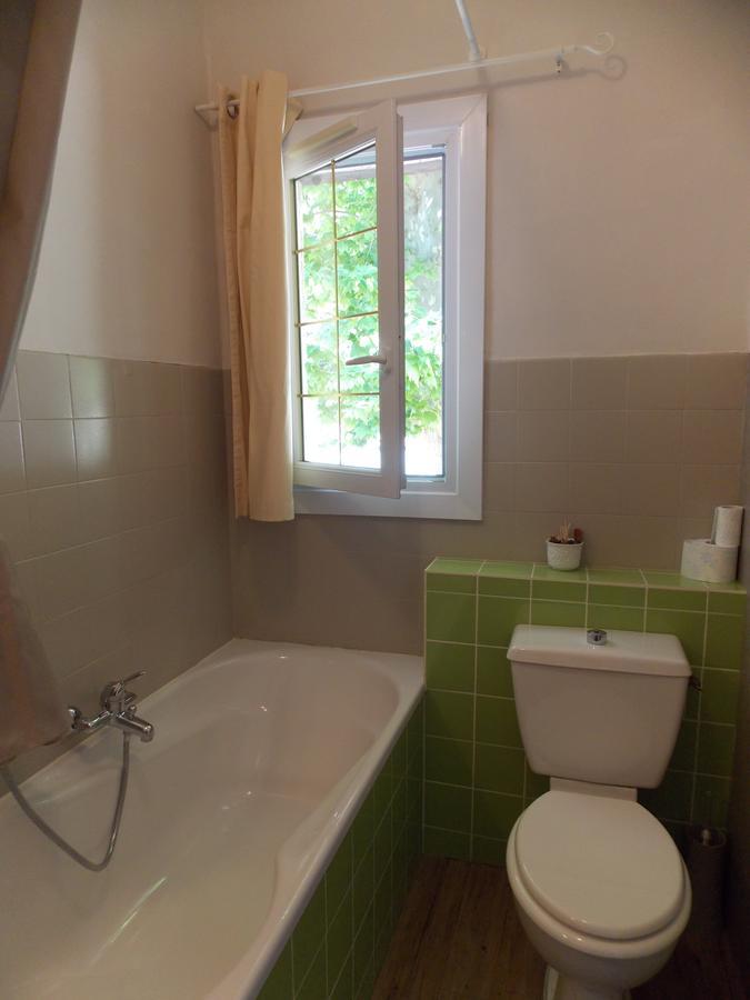 Hotel Au Relais Provencal à Bagnols-en-Forêt Extérieur photo