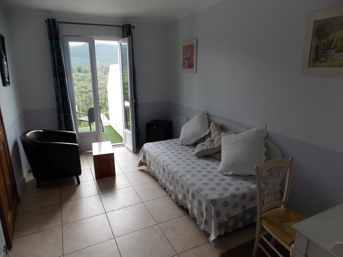 Hotel Au Relais Provencal à Bagnols-en-Forêt Extérieur photo
